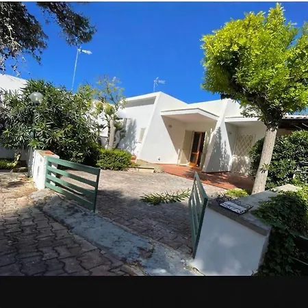 Vakantiehuis Salento Da Lino & Abbondanza *