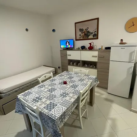 Salento Da Lino & Abbondanza Vakantiehuis Ugento